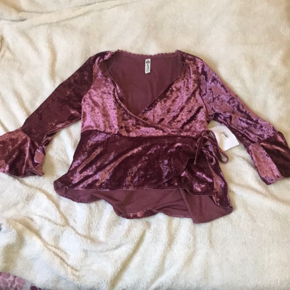 Velvet purplish top - Picture 1 of 3